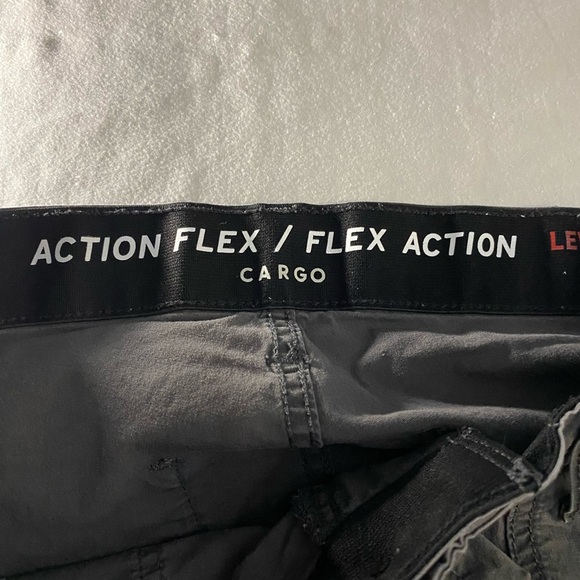 Levi's Men's 6-Pocket Cargo Pants Action Flex Trouser Grey Size W29 x L30 - Picture 4 of 10